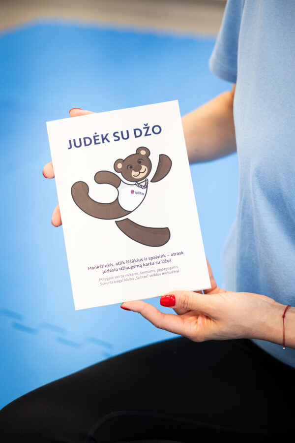 JUDĖK SU DŽO – smagi eiliuota gimnastikos judesių ir užduočių spalvinimo knygelė su staigmena knygelės pabaigoje! - Image 5